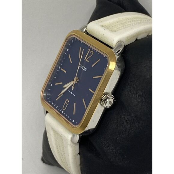 Fossil ES4251 Women's White Silicone Analog Blue Dial Quartz Wrist Watch EY381 - Picture 4 of 12